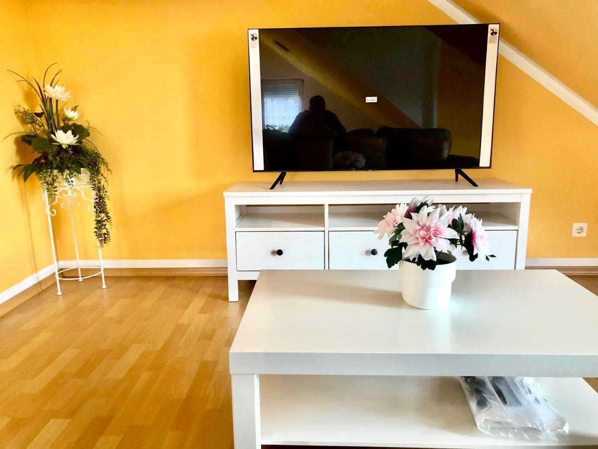 Lotus Apartment Fichtenberg Bagian luar foto